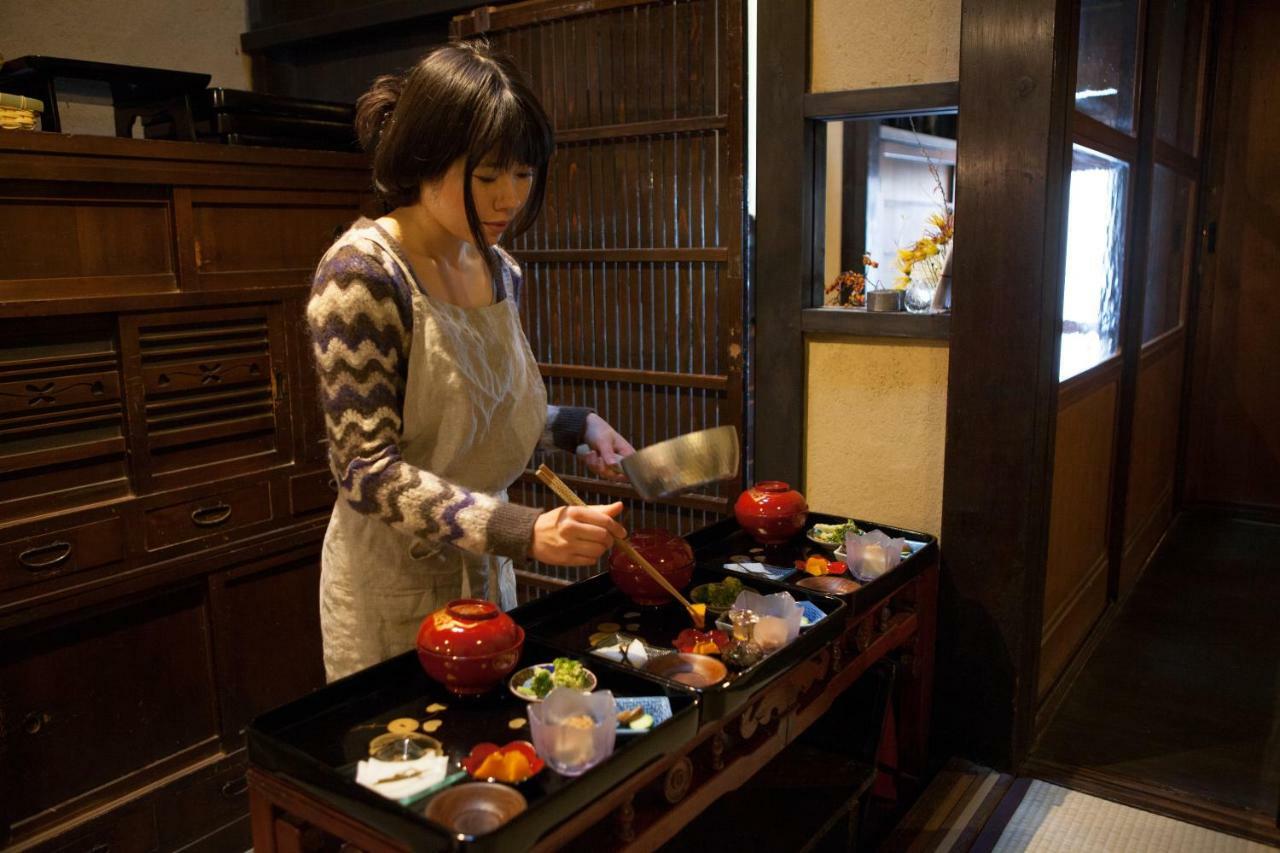 Bed & Breakfast Tsukiya Kyoto Luaran gambar